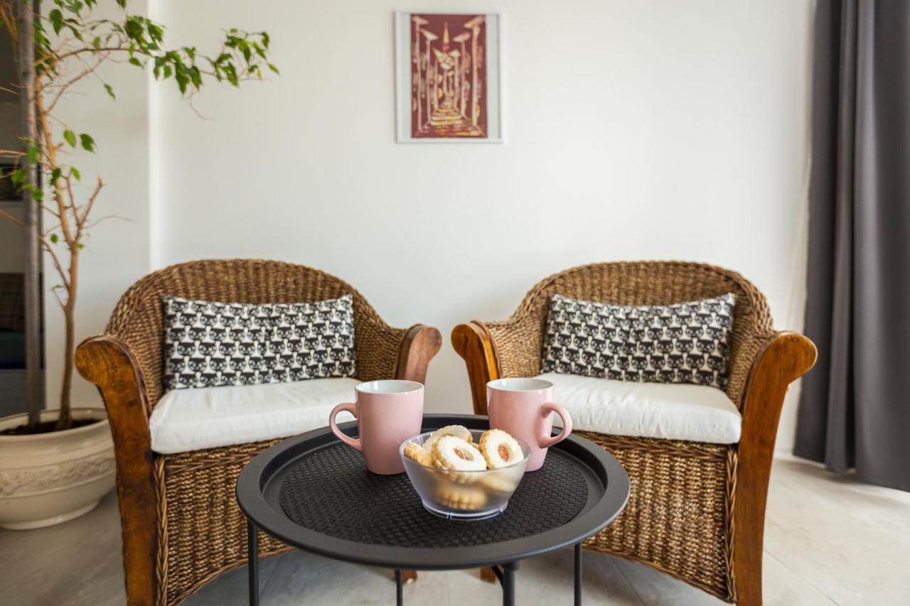 Apartaments Punta Relax ウマグ エクステリア 写真
