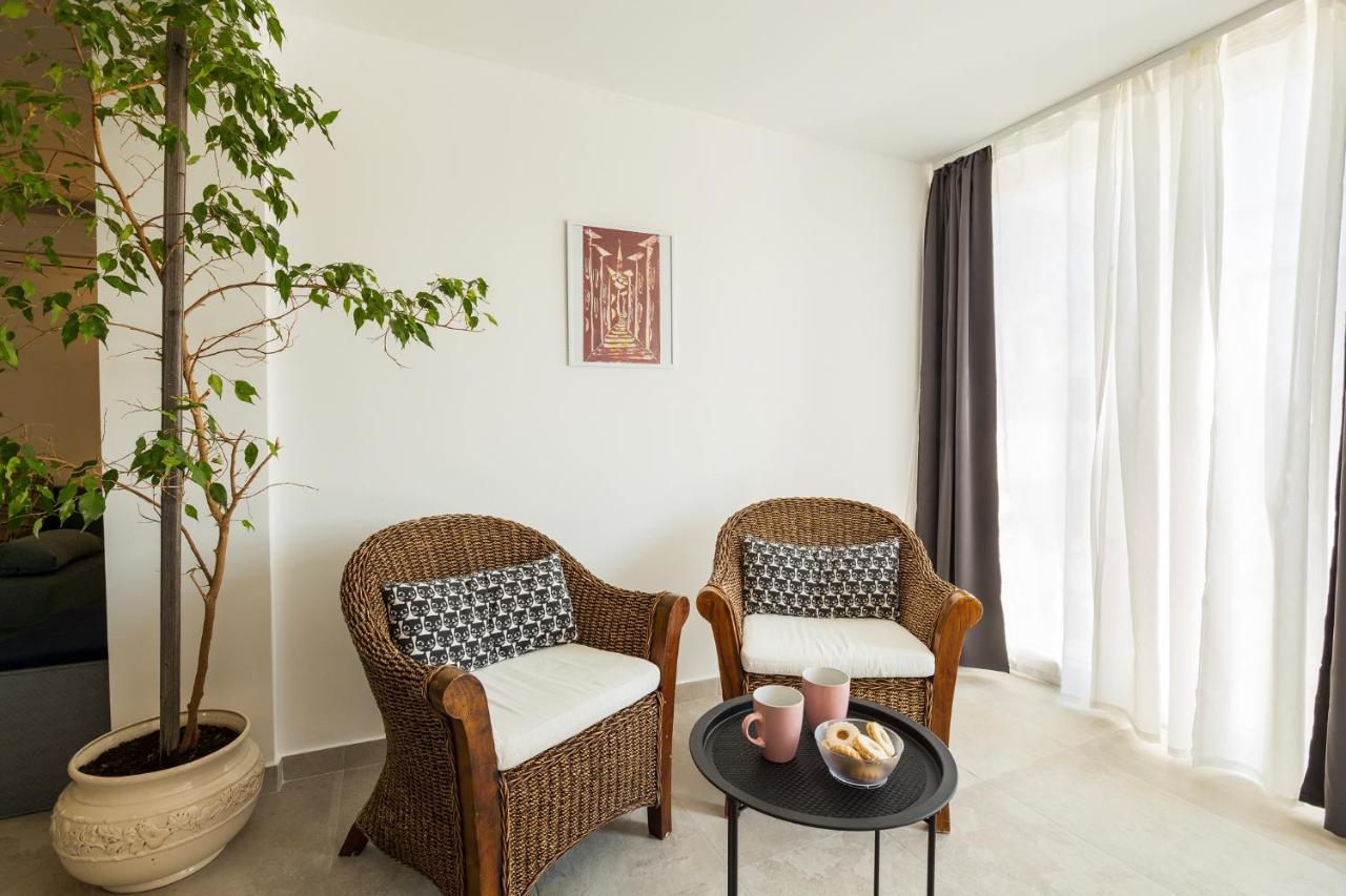Apartaments Punta Relax ウマグ エクステリア 写真