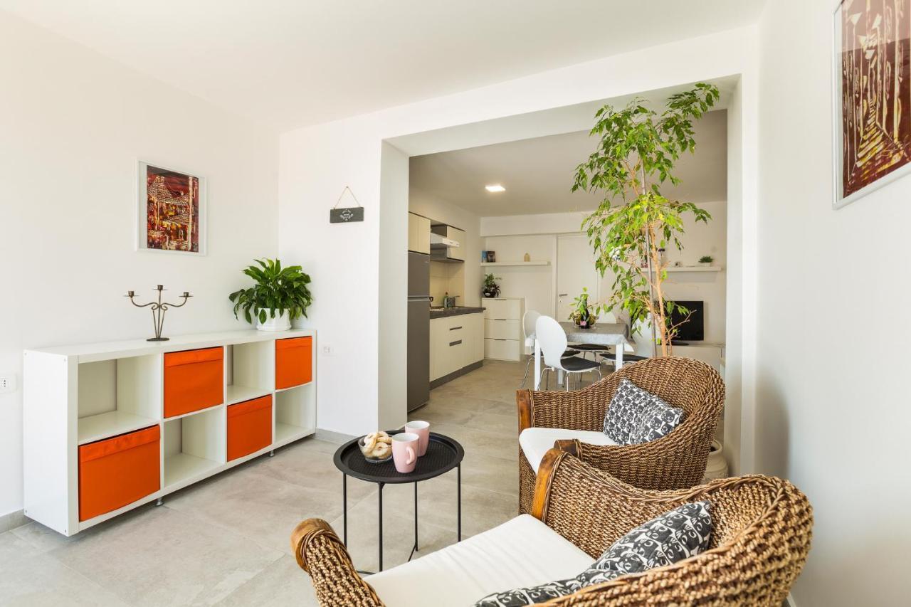 Apartaments Punta Relax ウマグ エクステリア 写真