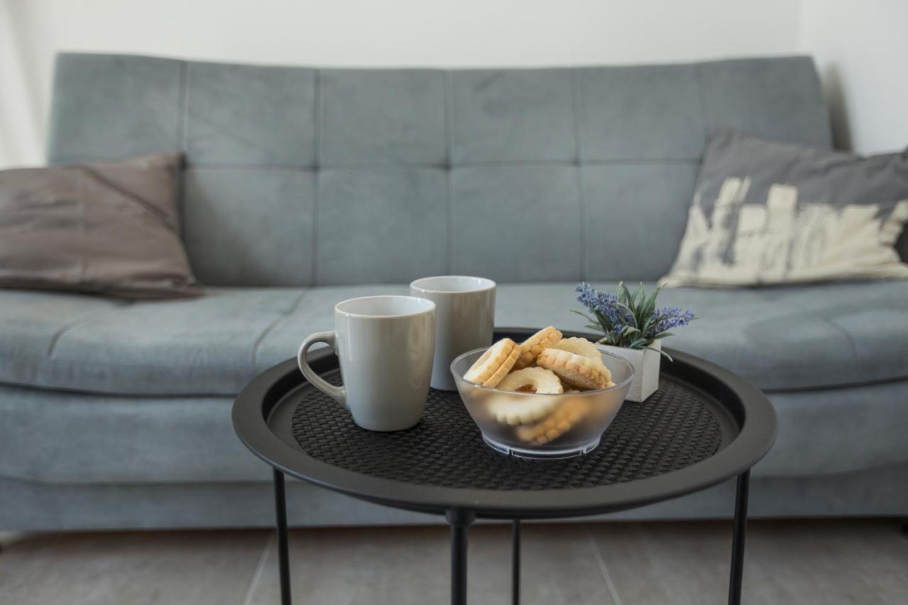 Apartaments Punta Relax ウマグ エクステリア 写真