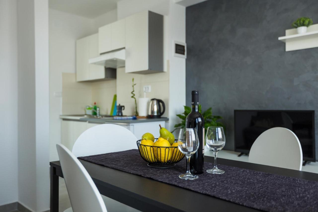 Apartaments Punta Relax ウマグ エクステリア 写真