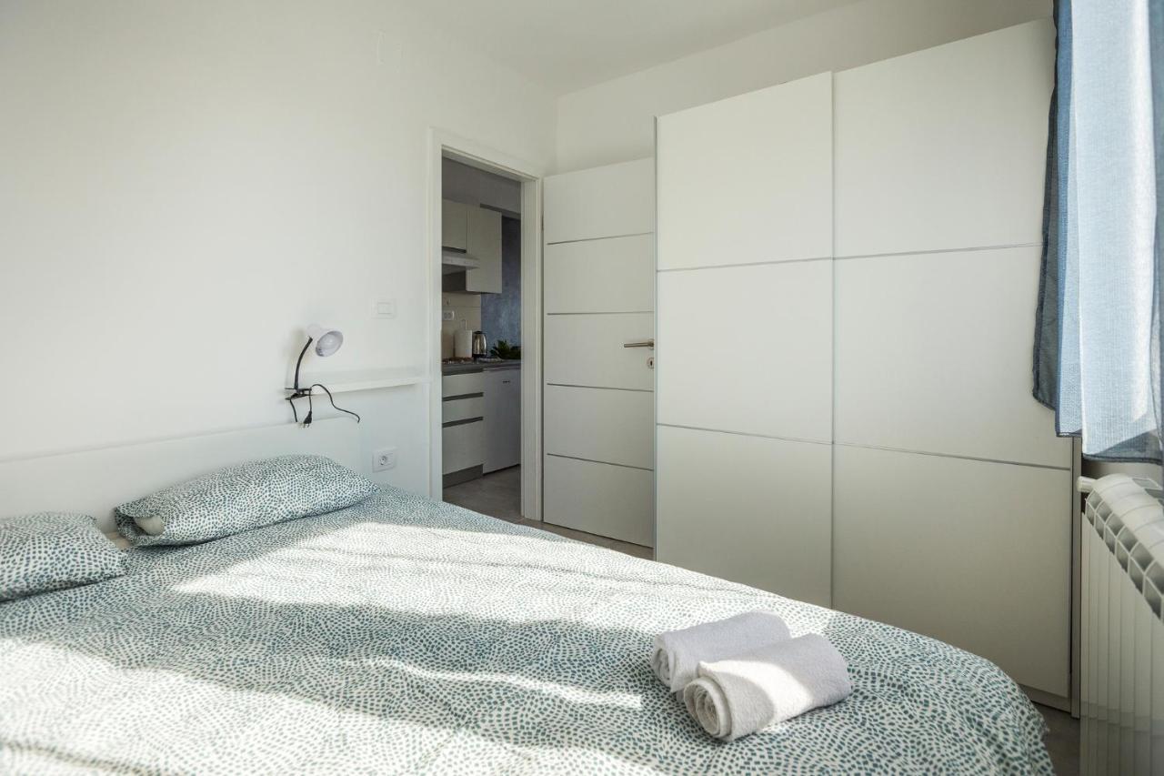 Apartaments Punta Relax ウマグ エクステリア 写真