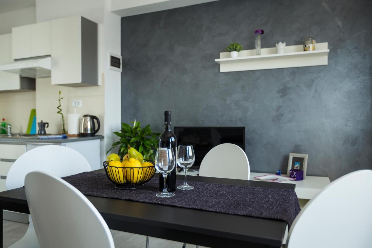 Apartaments Punta Relax ウマグ エクステリア 写真